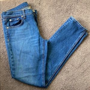 Women’s Relaxed Denim Jeans